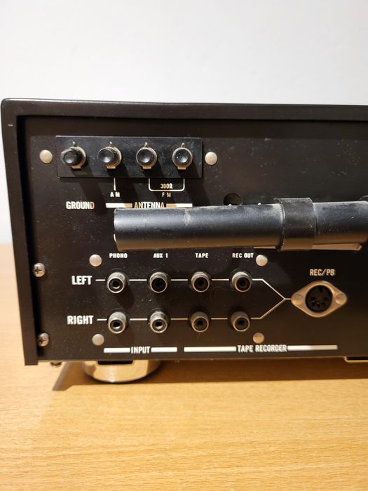 Amplituner Sony STR 6055