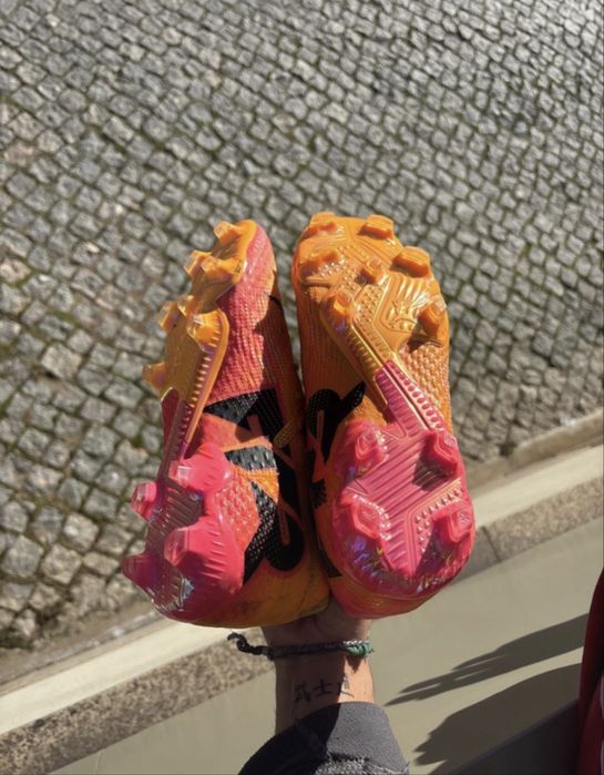 Chuteiras puma Sun glow ultimate novas