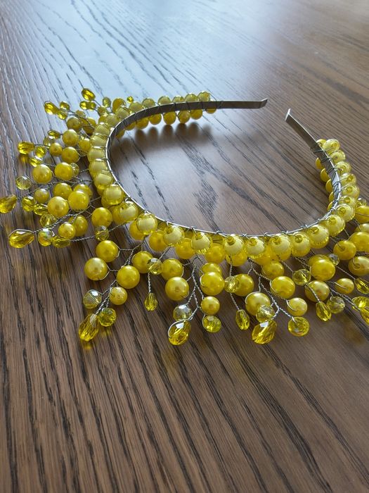 Обідок, обруч сонечка, кульбабки, снігової королеви, зими, сніжинки