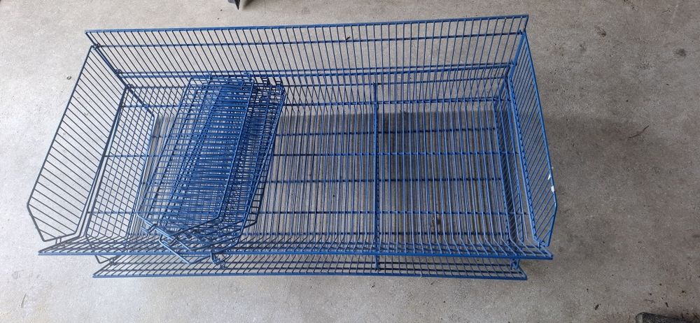 Kosze metalowe, regał metalowy