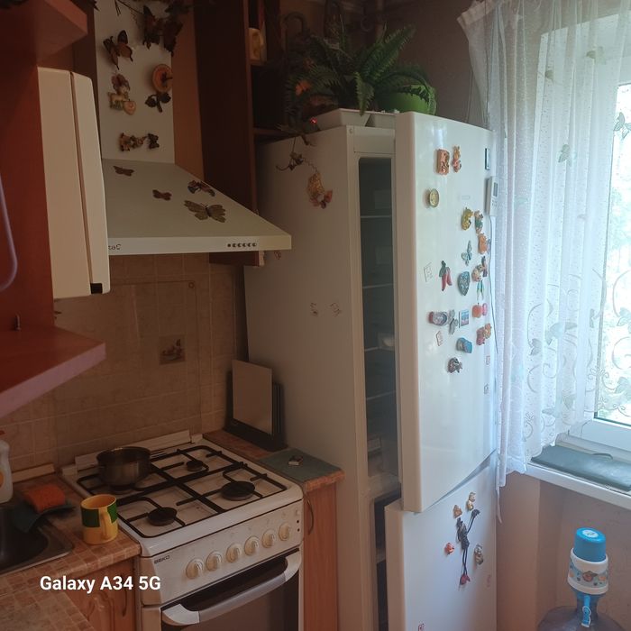 Здам 2 кімнати на Віноградаре.
