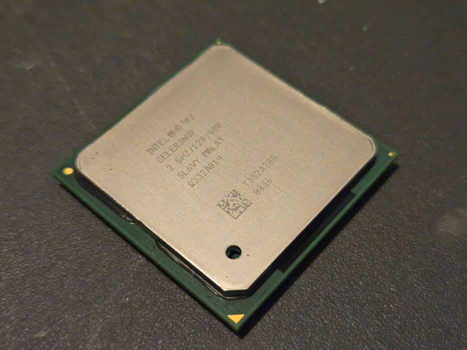 Procesor Intel Celeron 2 GHz 128 400 SL6VY Socket 478