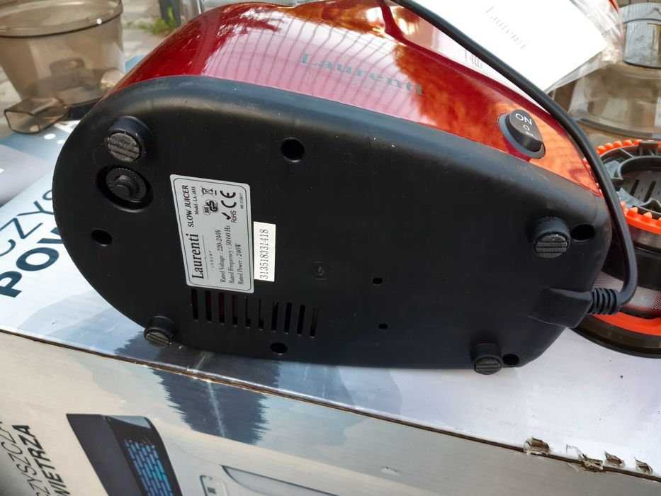 Wolnoobrotowa  wyciskarka  do soków  laurenti.