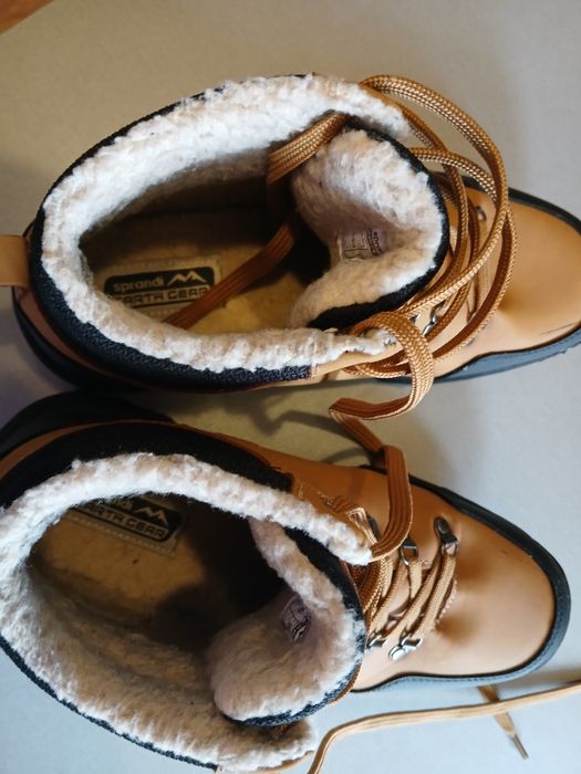 Buty zimowe chłopięce rozmiar 39