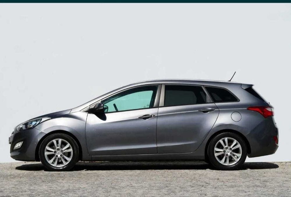 Hyundai i30 sw cx automática — photo 3