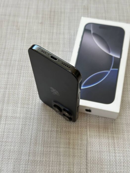 Продам IPhone 16 PRO 128 Neverlock