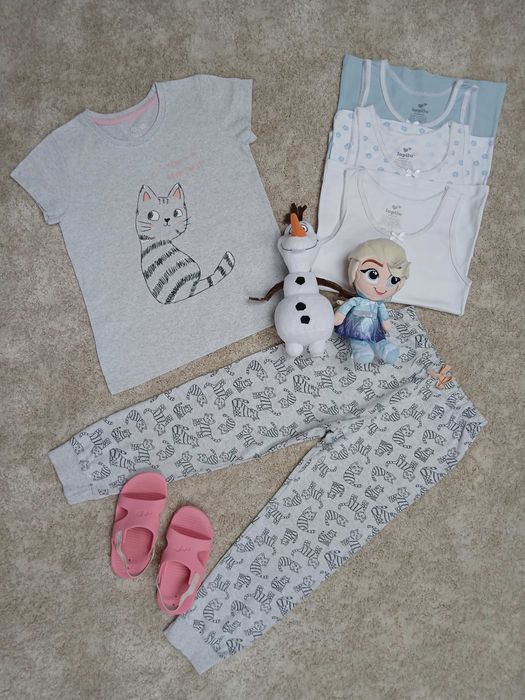 Mega paka 110-116 (5-6 lat) Święta Bluey Kraina Lodu Elsa Olaf Muminki