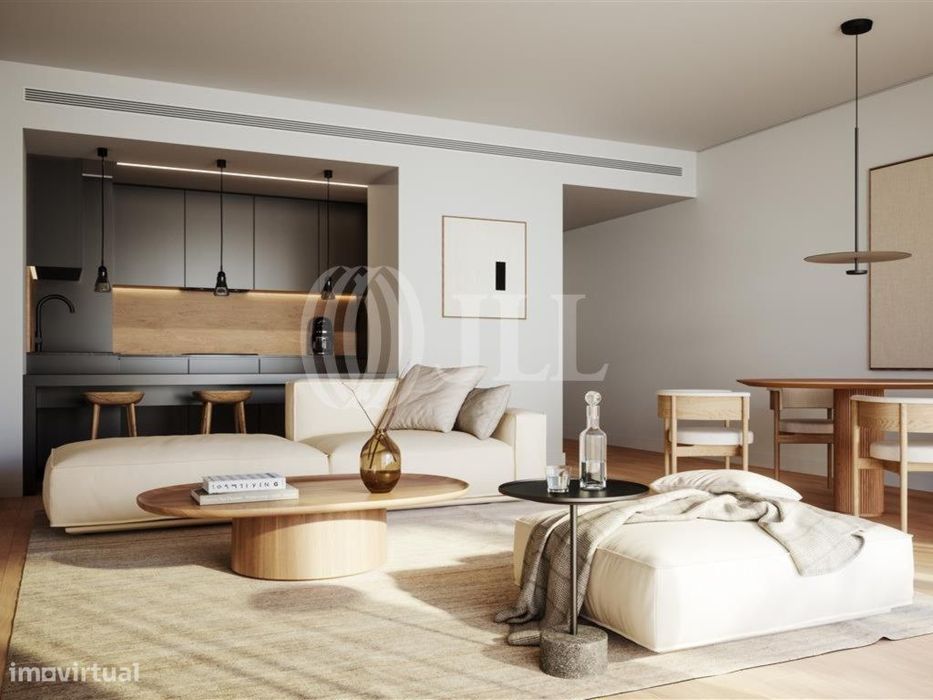 Apartamento T4 com estacionamento, Campo Grande, Lisboa