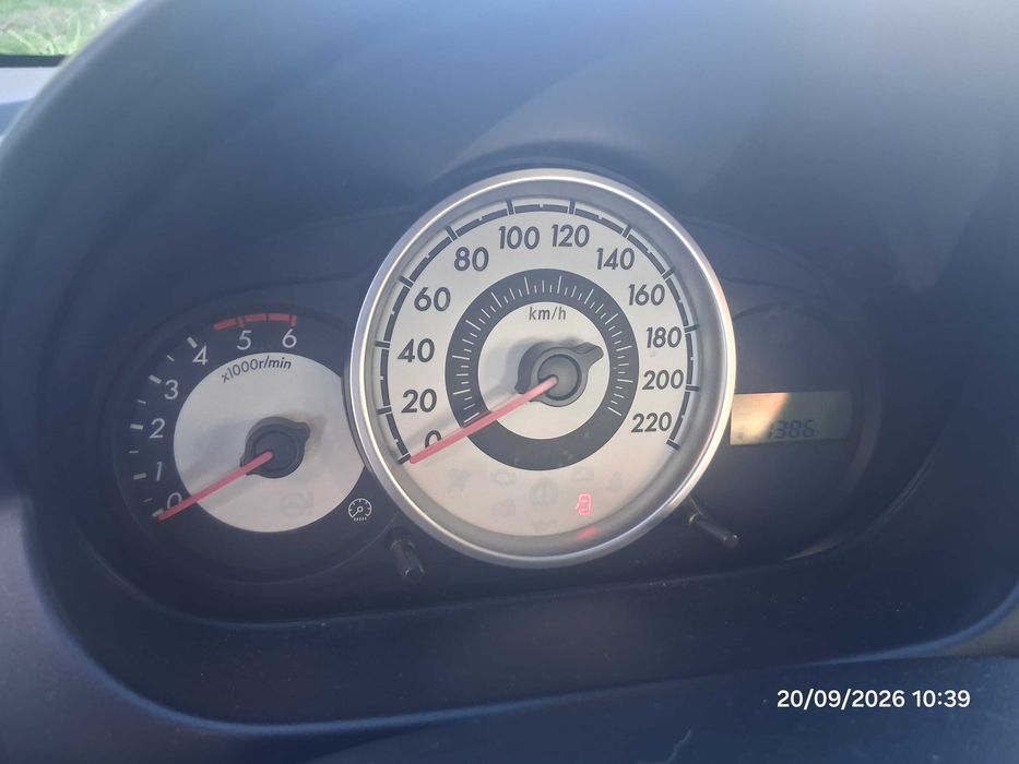 Mazda 2 1.4 hdi 5p
