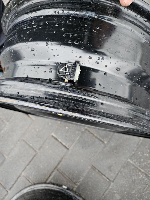Felgi 16 Ford 5x108 z czujnikami