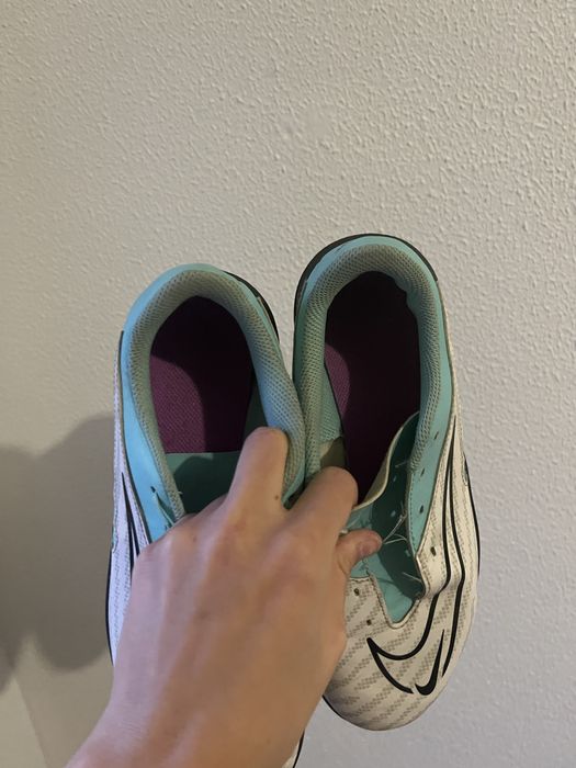 Chuteiras nike usadas 38,5