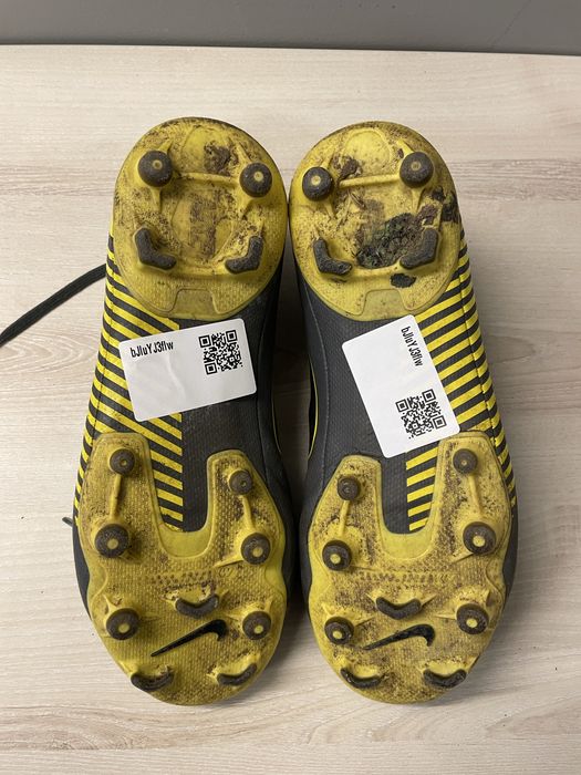 Buty piłkarskie Nike Mercurial Superfly 6 Pro FG