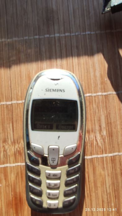 Телефон siemens А57