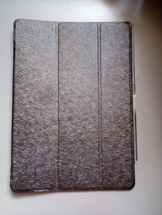 Чохол на планшет 10 дюймов-120 грн.