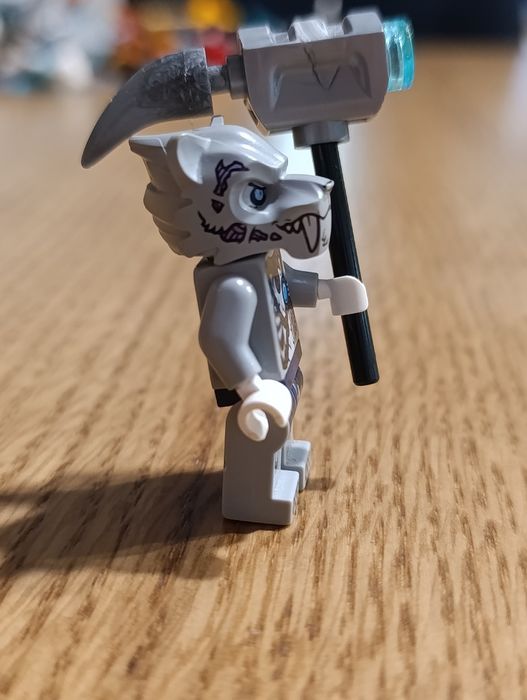 Figurka z serii LEGO Chima