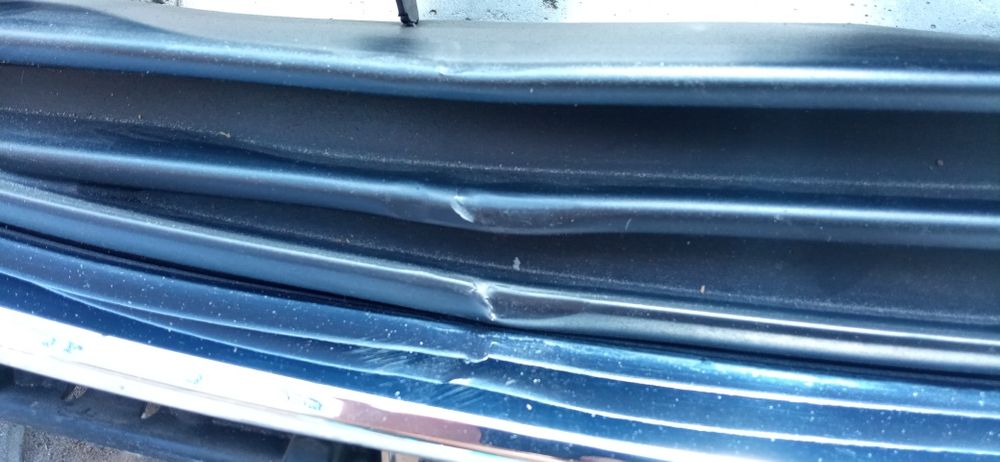 Решітка радіатора Мазда 6 GJ