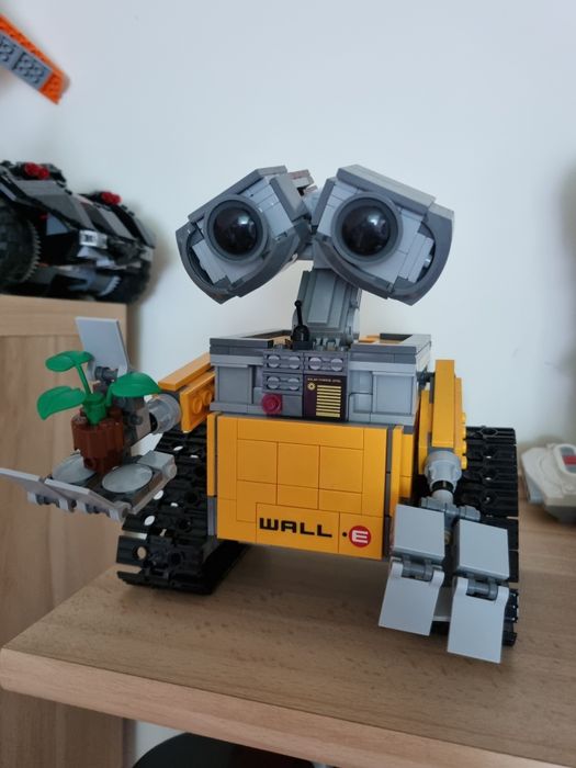 Lego 21303 Wall E robot figurka minifigurka