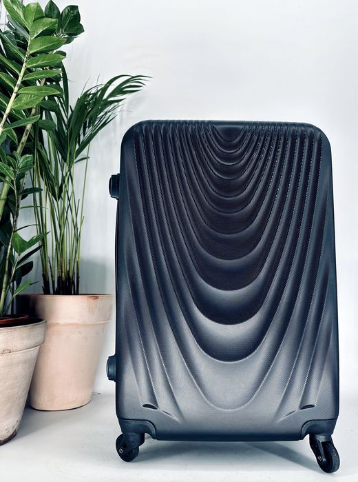 Nowa średnia walizka torba czarna  bagaż 20 kg