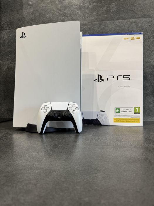 Продам PlayStation 5 з дисководом (PS5 Disc Edition)