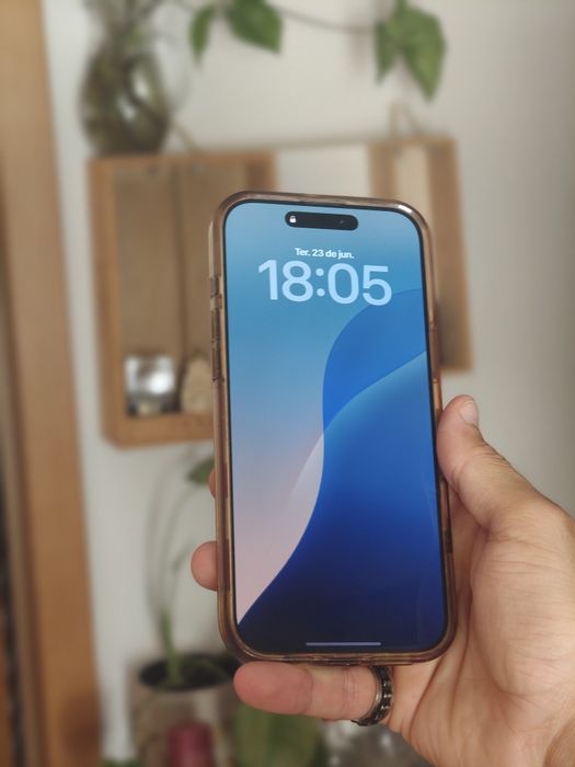 iPhone 16 Pro Max 512 GB compativel apenas com operadora AT&T