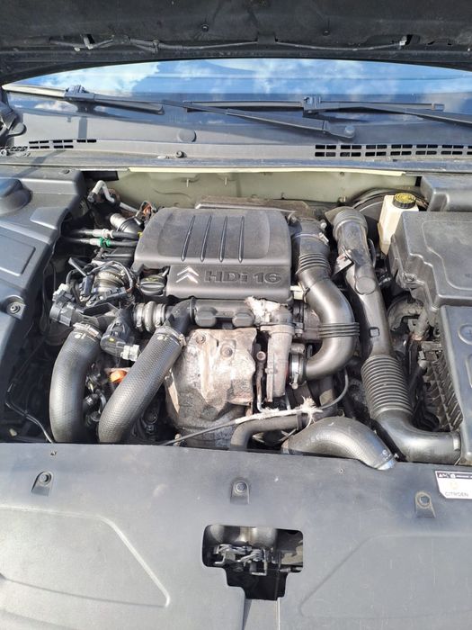 Czesci do citroen 5 1,6 hdi sprzedam