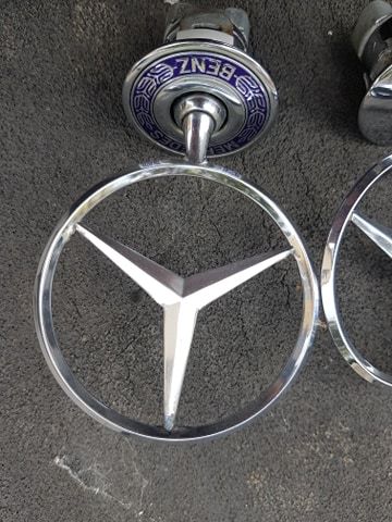 znaczek mercedes 211 oryginał znaczek w210 w124 celownik