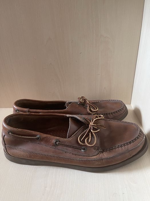 Продаються чоловічі топсайдери бренду Clarks