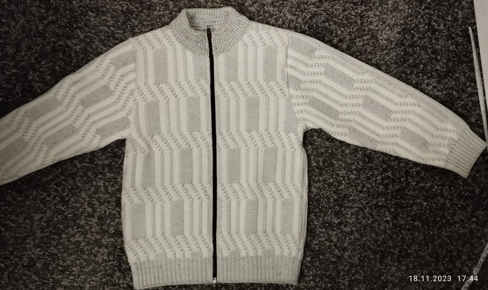 Джемпер, кофта на хлопчика на 8 років