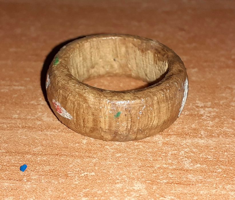 Дитяче дерев'яне кільце (Детское деревянное кольцо)