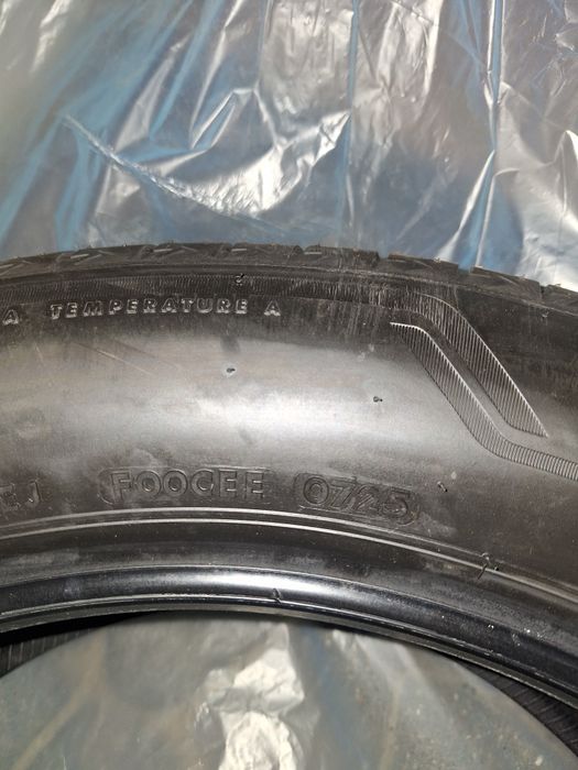 Sprzedam nowe opony Bridgestone Alenza 001 rozmiar 235/55 r19