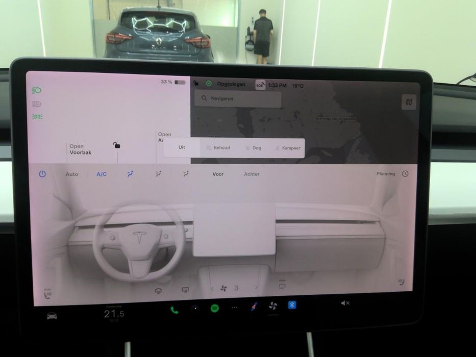 Tesla model 3 rigorosamente impecavel