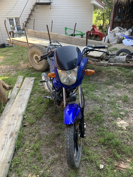 Продам мотоцикл Спарк 200