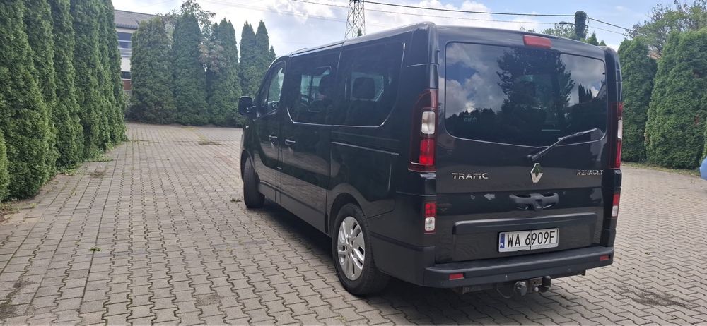 Renault Trafic 1.6 dCi | 2015 r. | 8-osobowy | klima