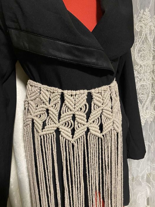 Пояс з макраме, фартух, припинда. Чокер, плечова накитка