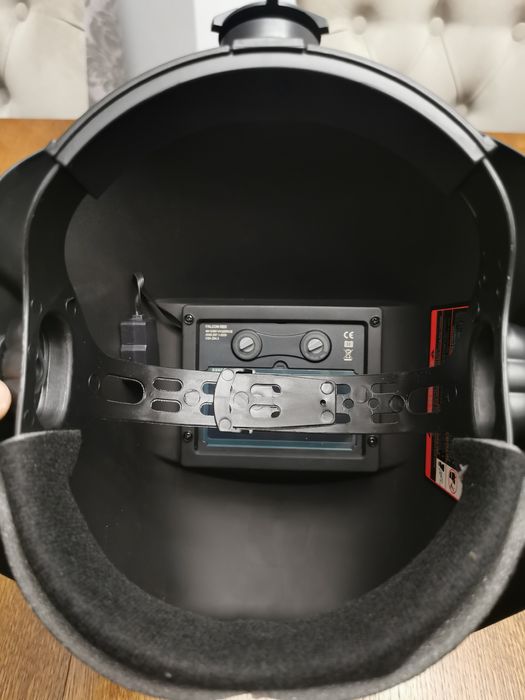 Maska spawalnicza przyłbica samościemniający filtr  WELDMAN