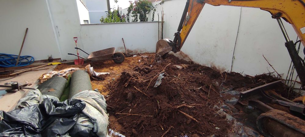 LIMPÓTRILHO-MULTISSERVIÇOS-Limpeza de terrenos, jardinagem...