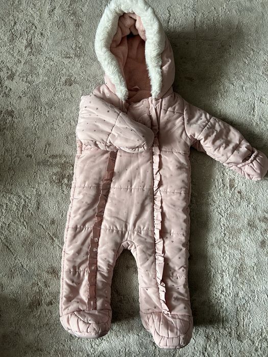 Комбінезон на дівчинку