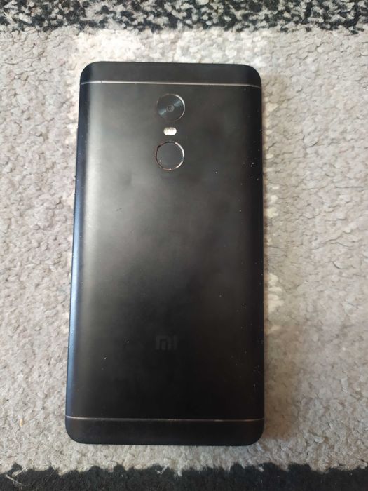 Мобільні телефони Редмі Нот 4 б/у.