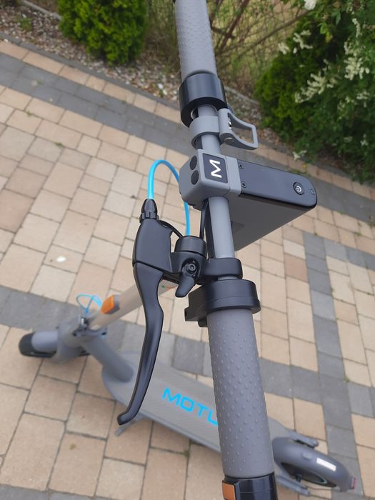 Motus Scooty 10 nowe koła z oponami na gwarancji producęta

Sprzedam h