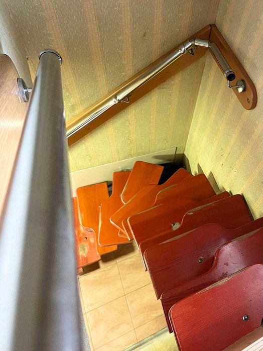 Круглик. Продам жилий дім. Газ,камін,баня. Ліс,озеро. м.Теремки 10хв