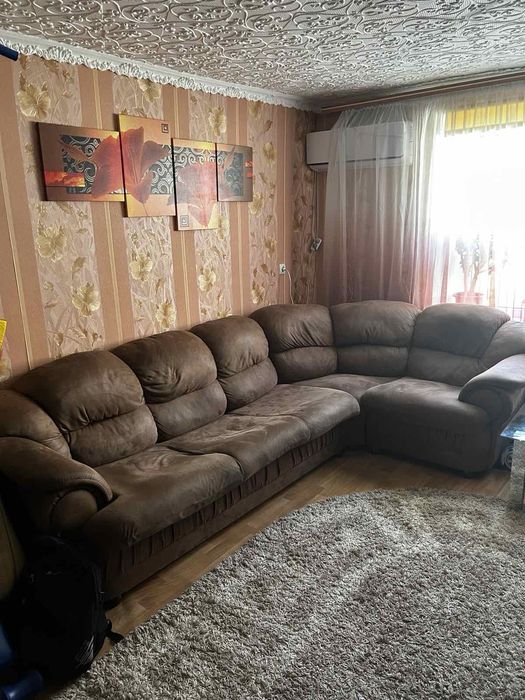 Мягкий уголок,диван