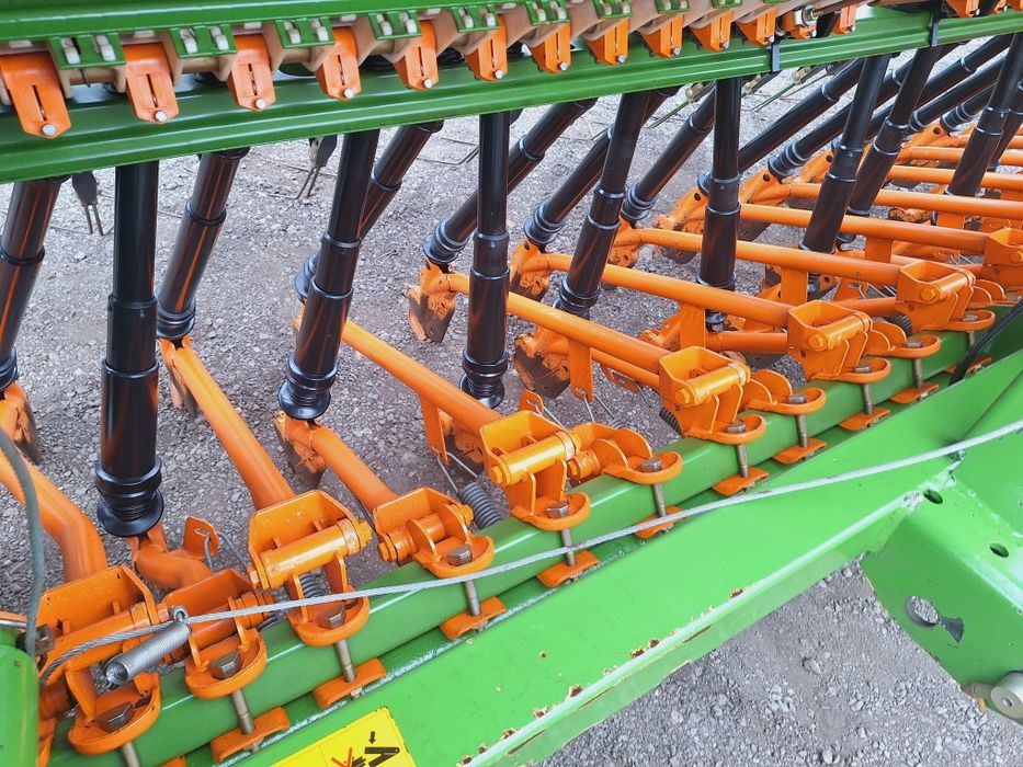 Siewnik zbożowy Amazone D9 Special  3m stan idelany nie lemken kuhn