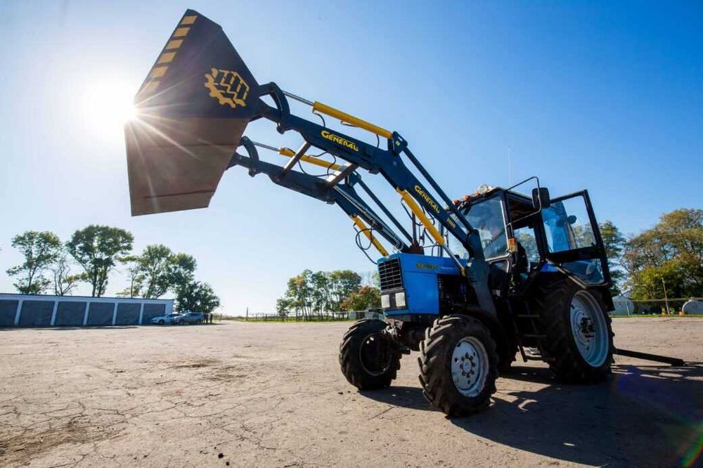 Швидкознімний фронтальний навантажувач GENERAL з доставкою по Україні