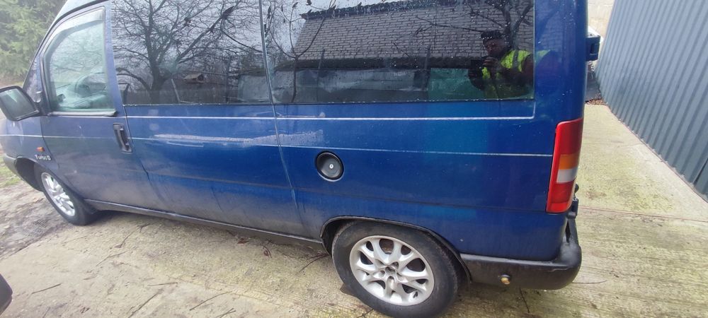 Пежо Партнер фіат скудо