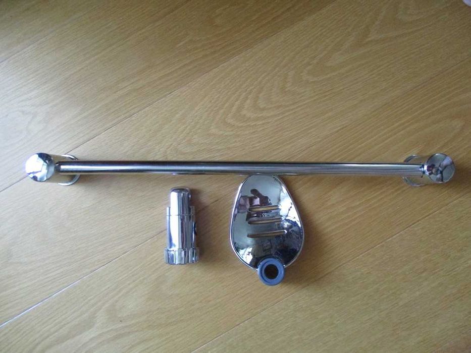 Смесители. Штанга для душа. Сантехника. Фитинги.