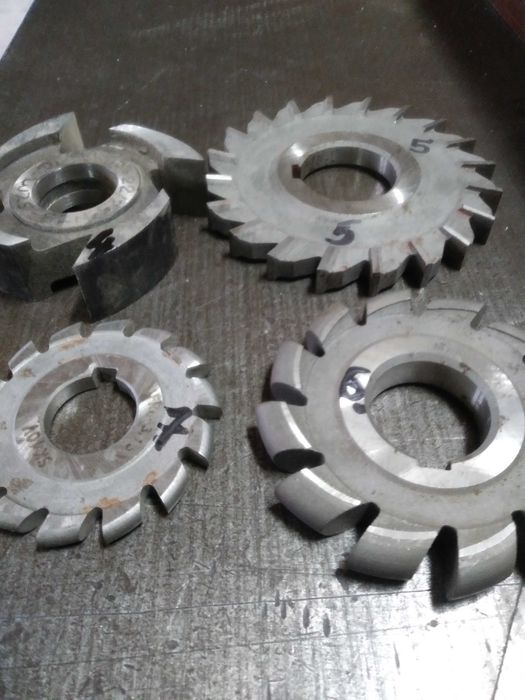 Frezy do drewna i metalu