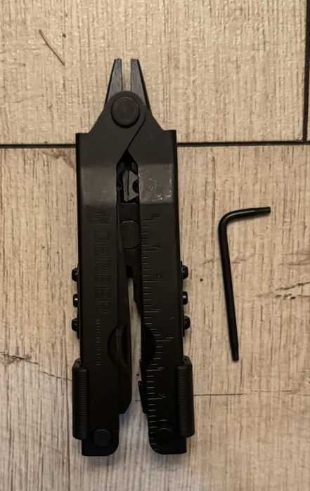 Мультитул Grand Way, Мультитул Gerber Multi-plier 600 needleose Black