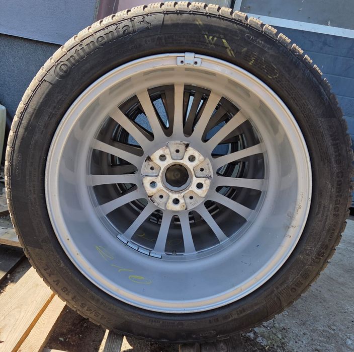 Felgi z oponami BMW 3 G20 G21 5 G30 G31 8x18 ET30 5x112