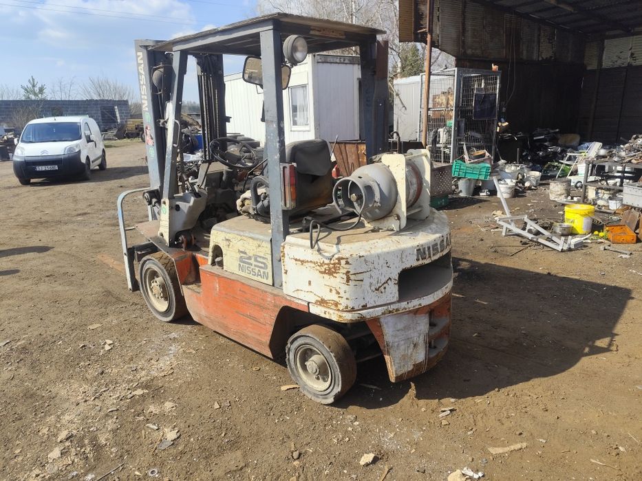 Sprzedam Widlaka Nissan 25