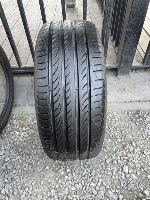 *Opona pirelli 225/45/17 pojedynka